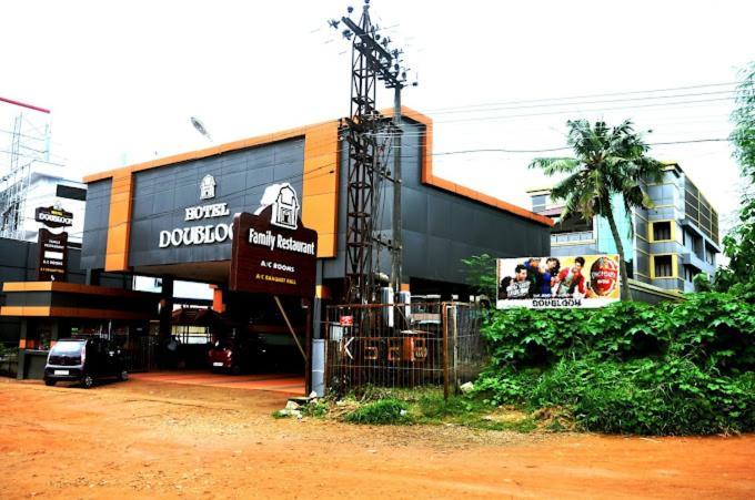 Hotel Doubloon Thiruvananthapuram Екстериор снимка